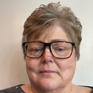 Meet your Posher, Dona-marie